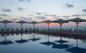 Island Luxurious Suites Hotel And Spa